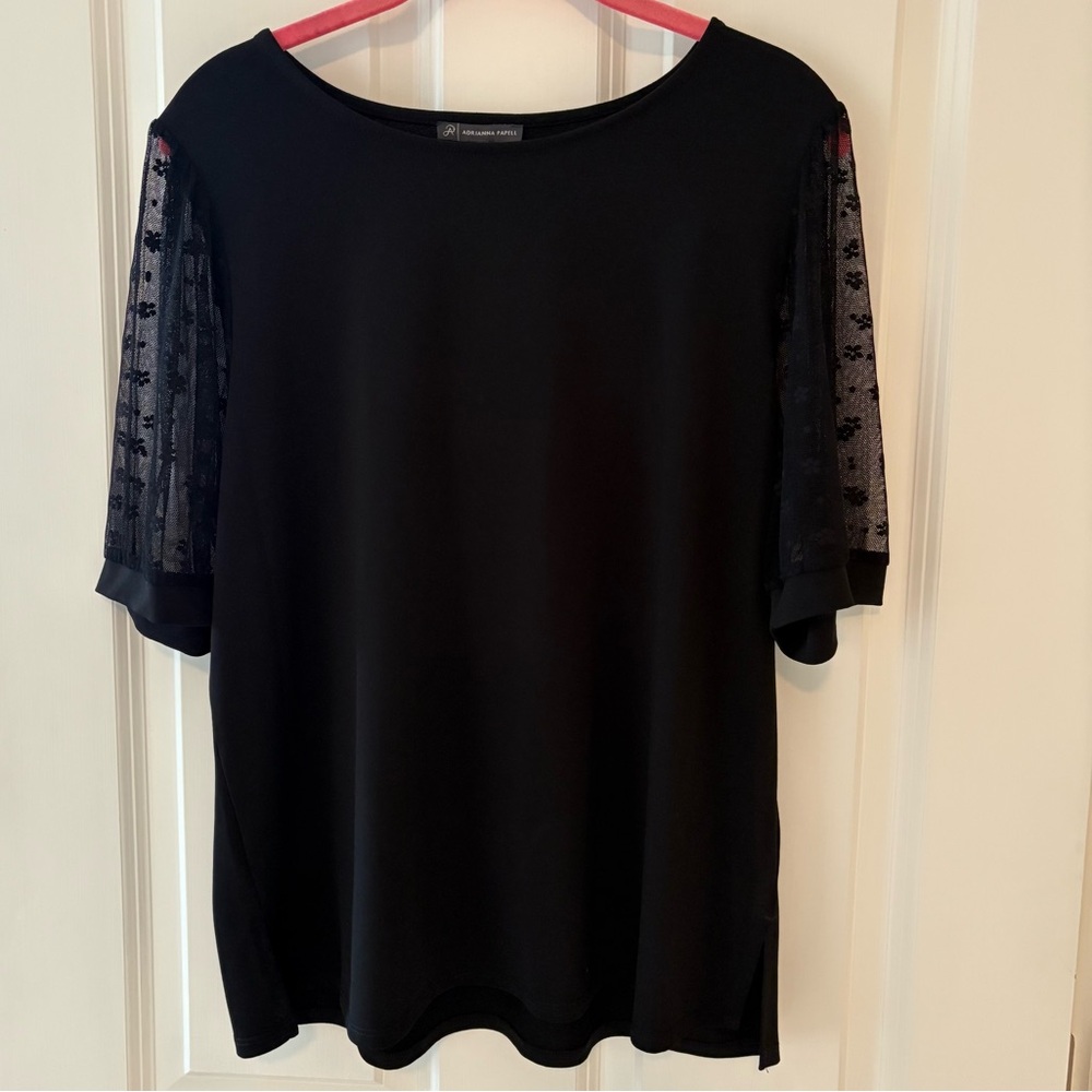 NWT, Adrianna Papell Black Scoop Neck Top, T Shirt w/ Sheer Lace Sleeves, Size L